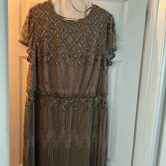 ADRIANNA PAPELL MERCURY NUDE BEADED ALLOVER SHORT SLEEVE BLOUSON COCKTAIL DRESS - Picture 5 of 6